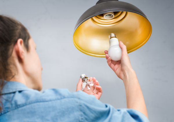 Light Bulb Replacement in Merced