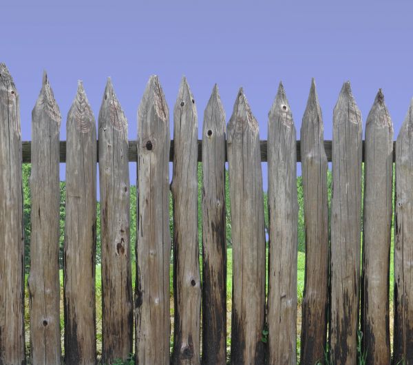 Cedar Post Repair in Merced