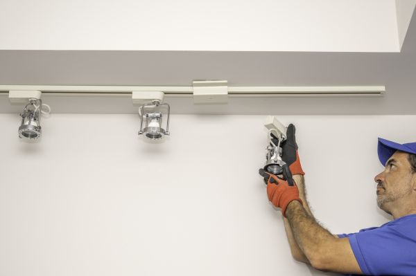 Track Light Bulb Replacement in Merced